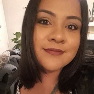 Meet your Posher, Marisa